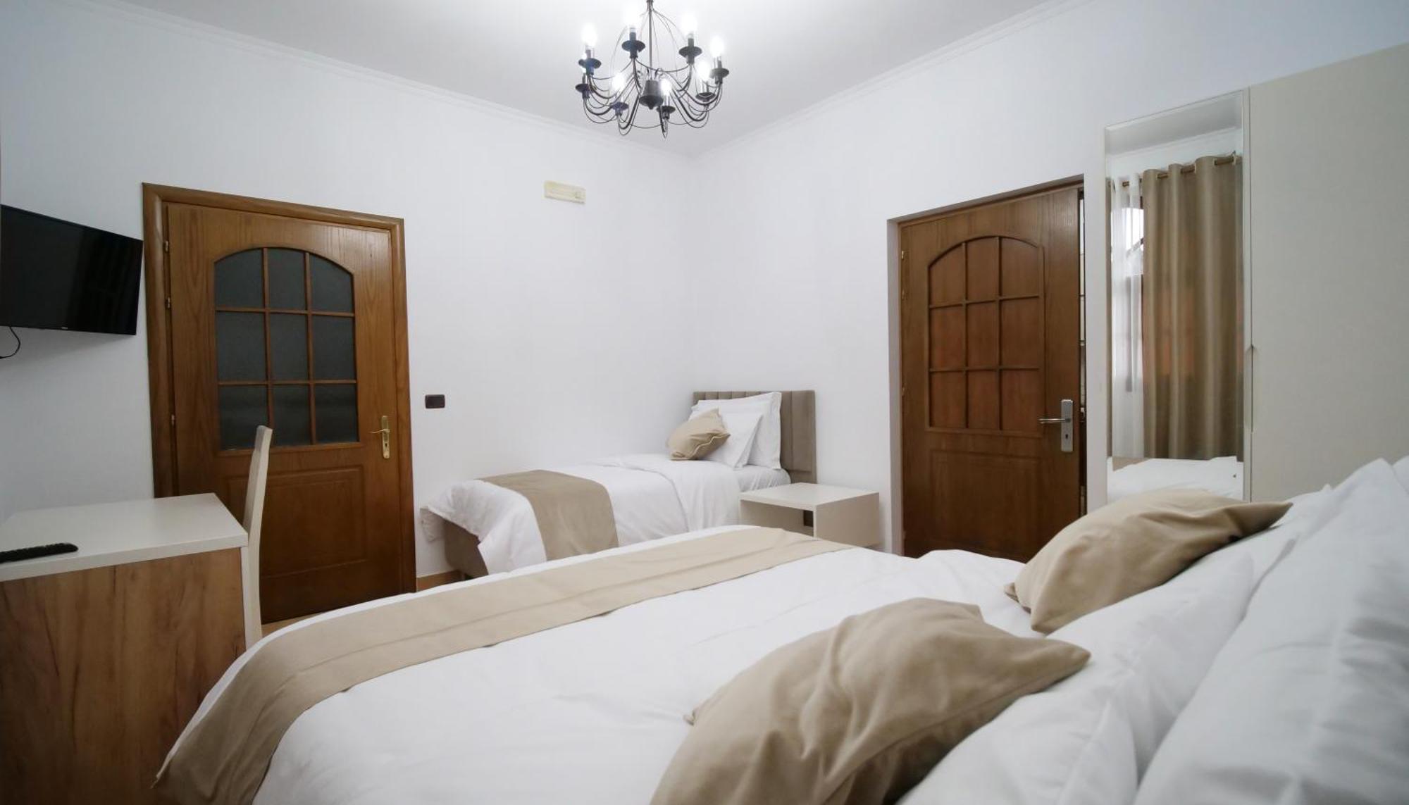 Vila Malasi Berat Exterior photo